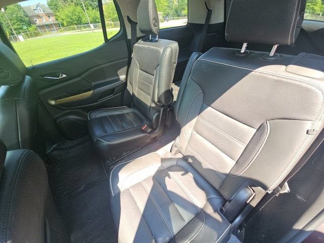 Used 2019 GMC Acadia Denali w/ Technology Package AWD/4WD image 11