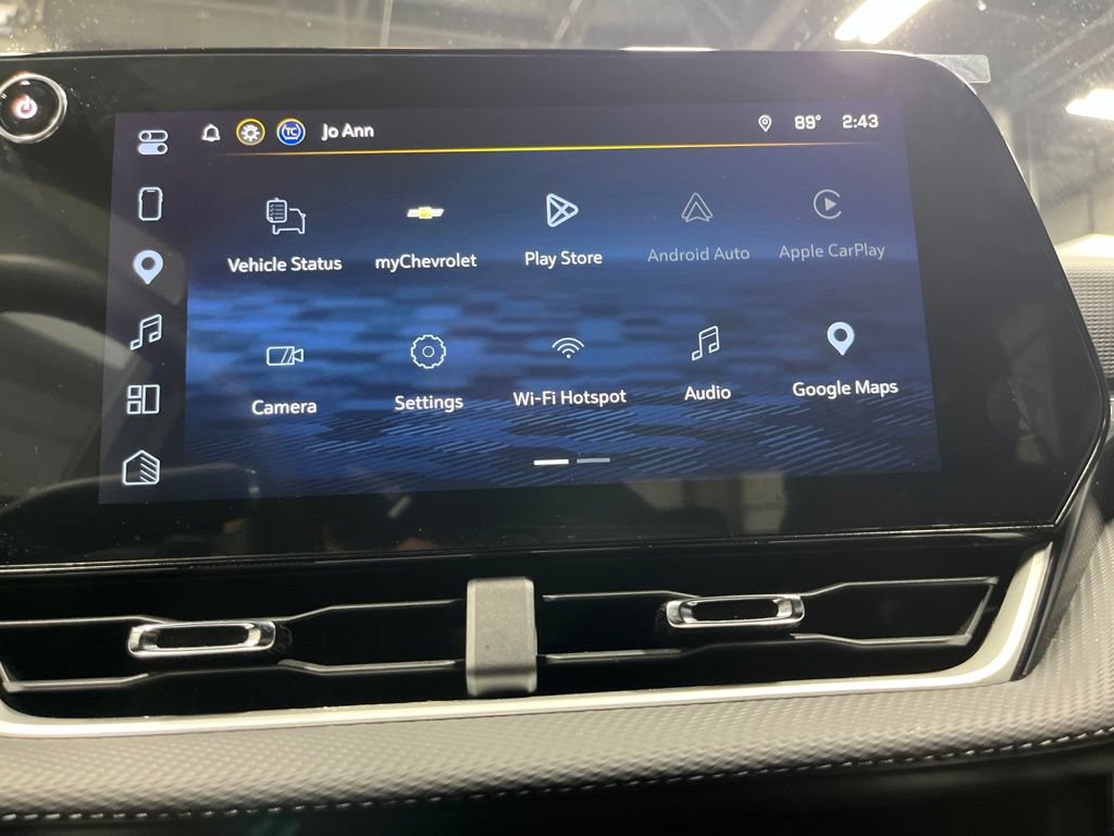 Used 2026 Chevrolet Equinox LT w/ Safety and Technology Package AWD/4WD image 23