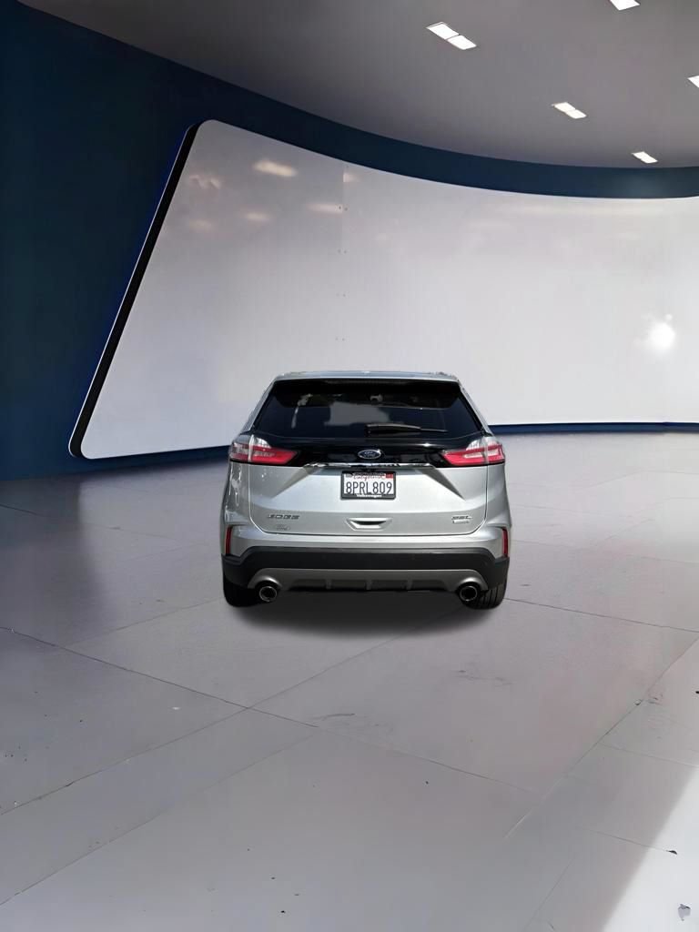 Used 2019 Ford Edge SEL FWD image 3