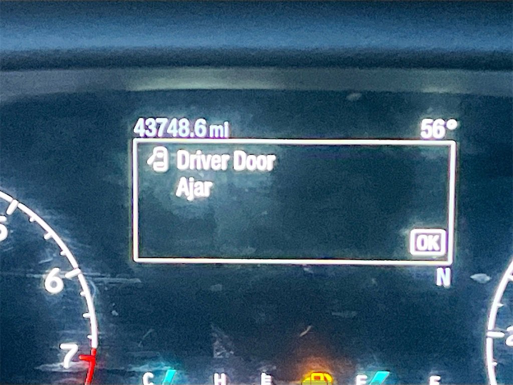 Used 2020 Ford Transit 250 Medium Roof w/ Load Area Protection Package image 12