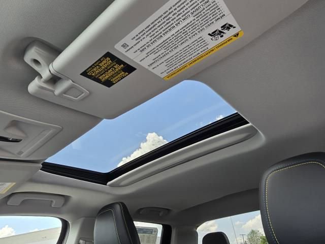 New 2025 Ford Maverick Lobo image 15