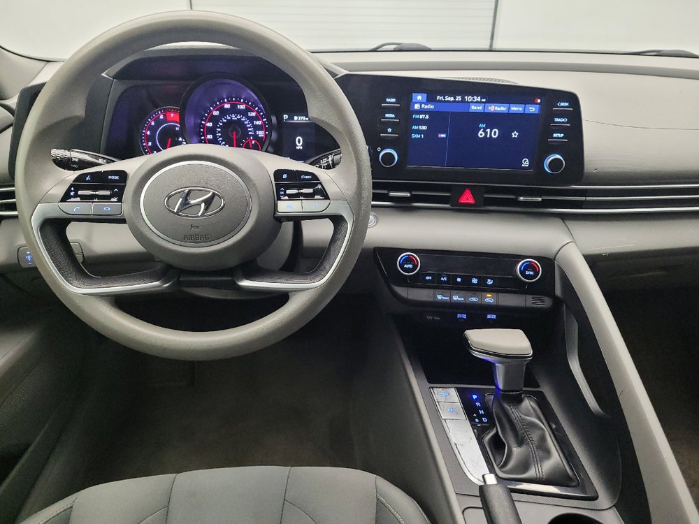 Used 2021 Hyundai Elantra SEL FWD image 22