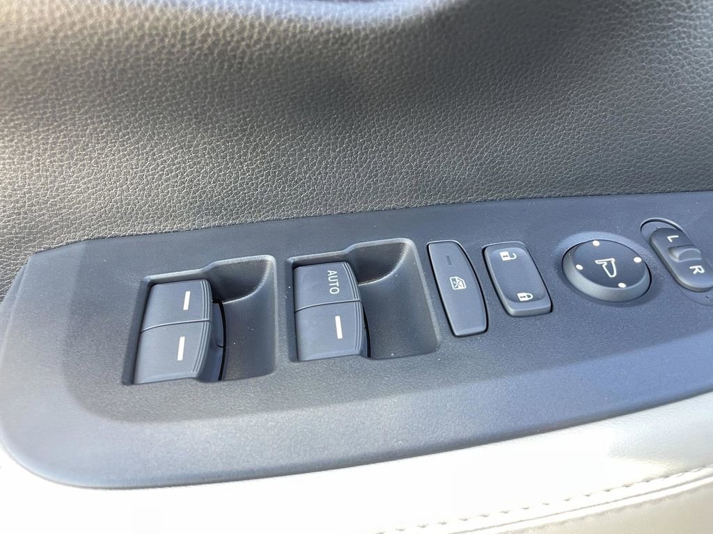 New 2026 Honda HR-V LX image 21