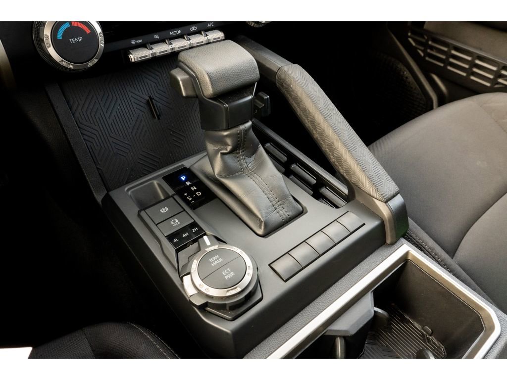 Used 2025 Toyota Tacoma SR5 image 24