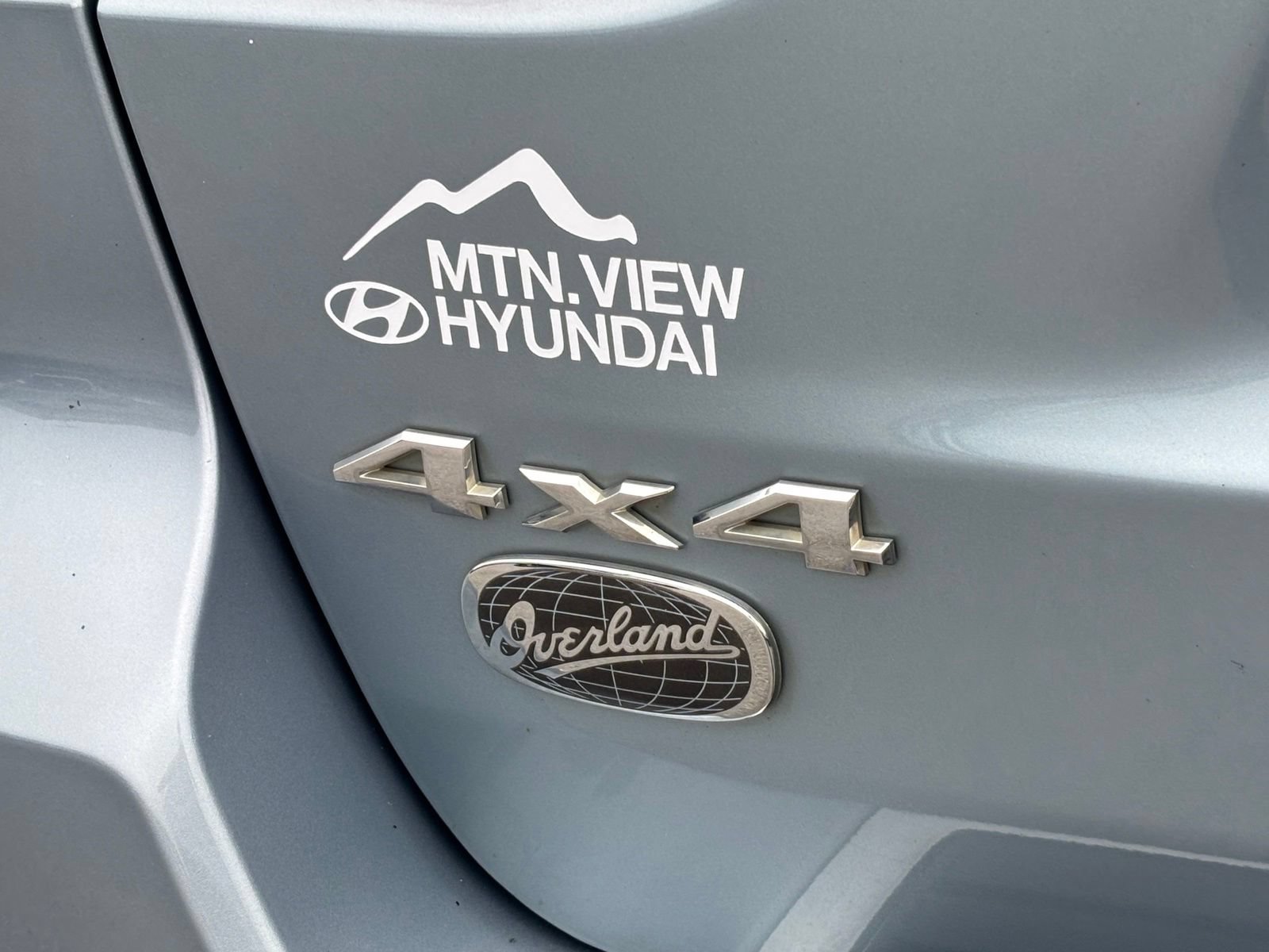 Used 2013 Jeep Grand Cherokee Overland w/ Advance Technology Group AWD/4WD image 11