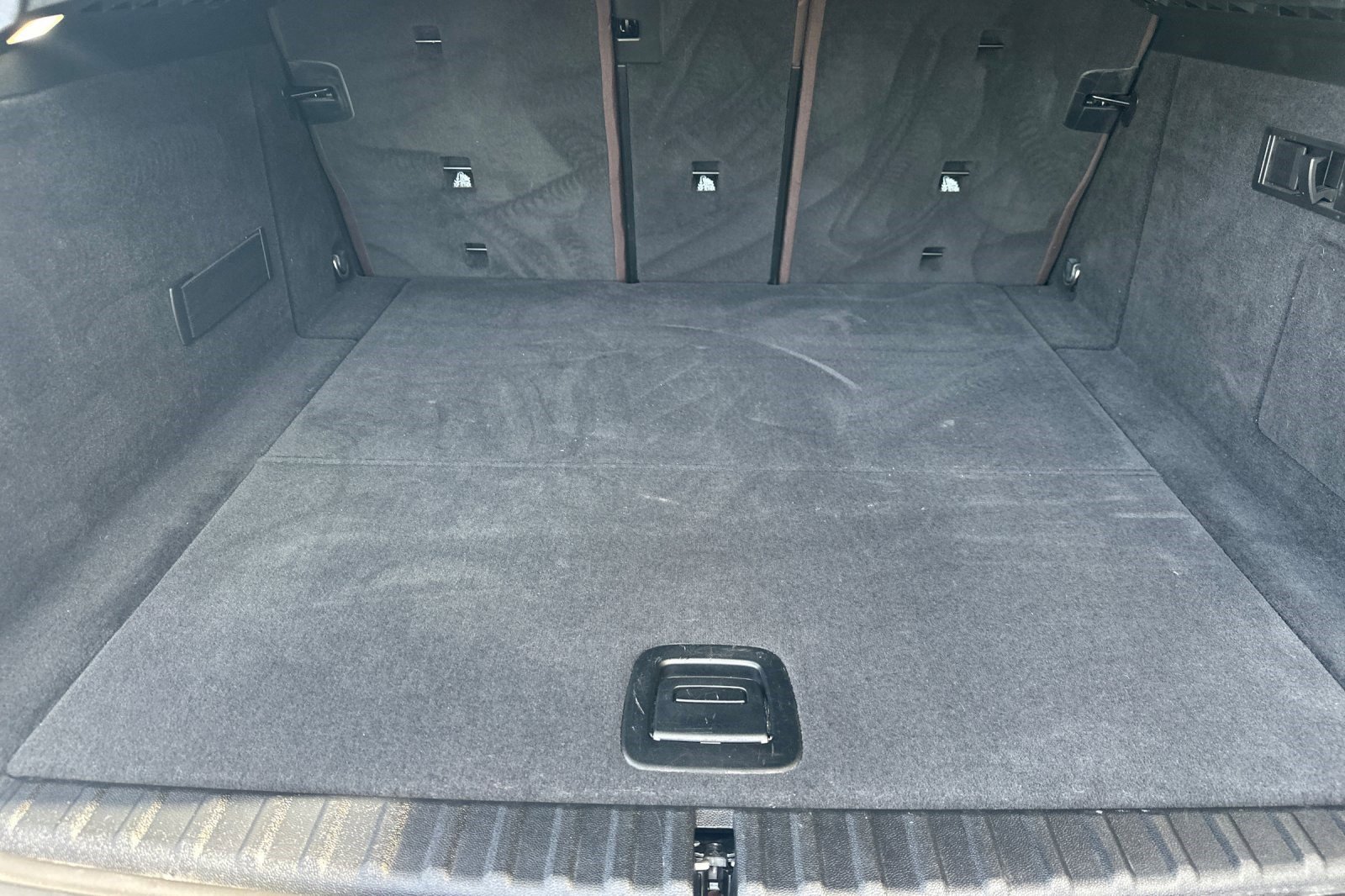 Certified 2024 BMW iX xDrive50 w/ Sport Package image 19