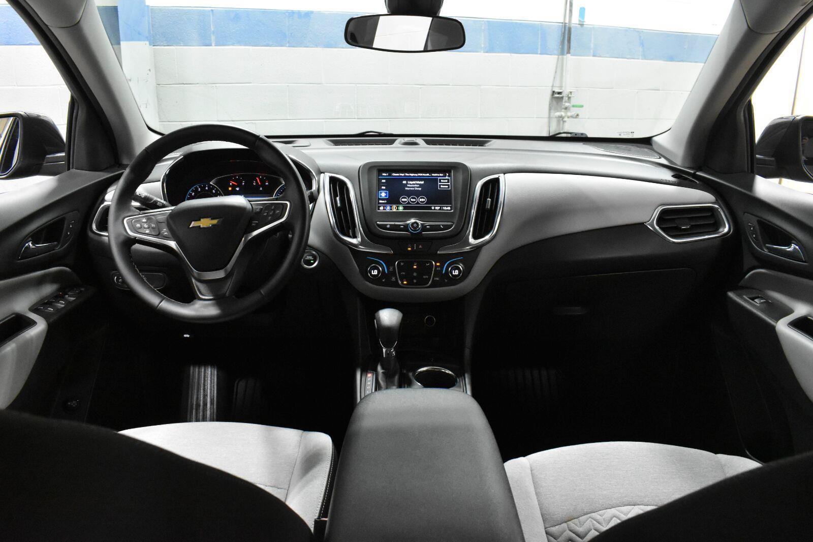 Used 2023 Chevrolet Equinox LT AWD/4WD image 5