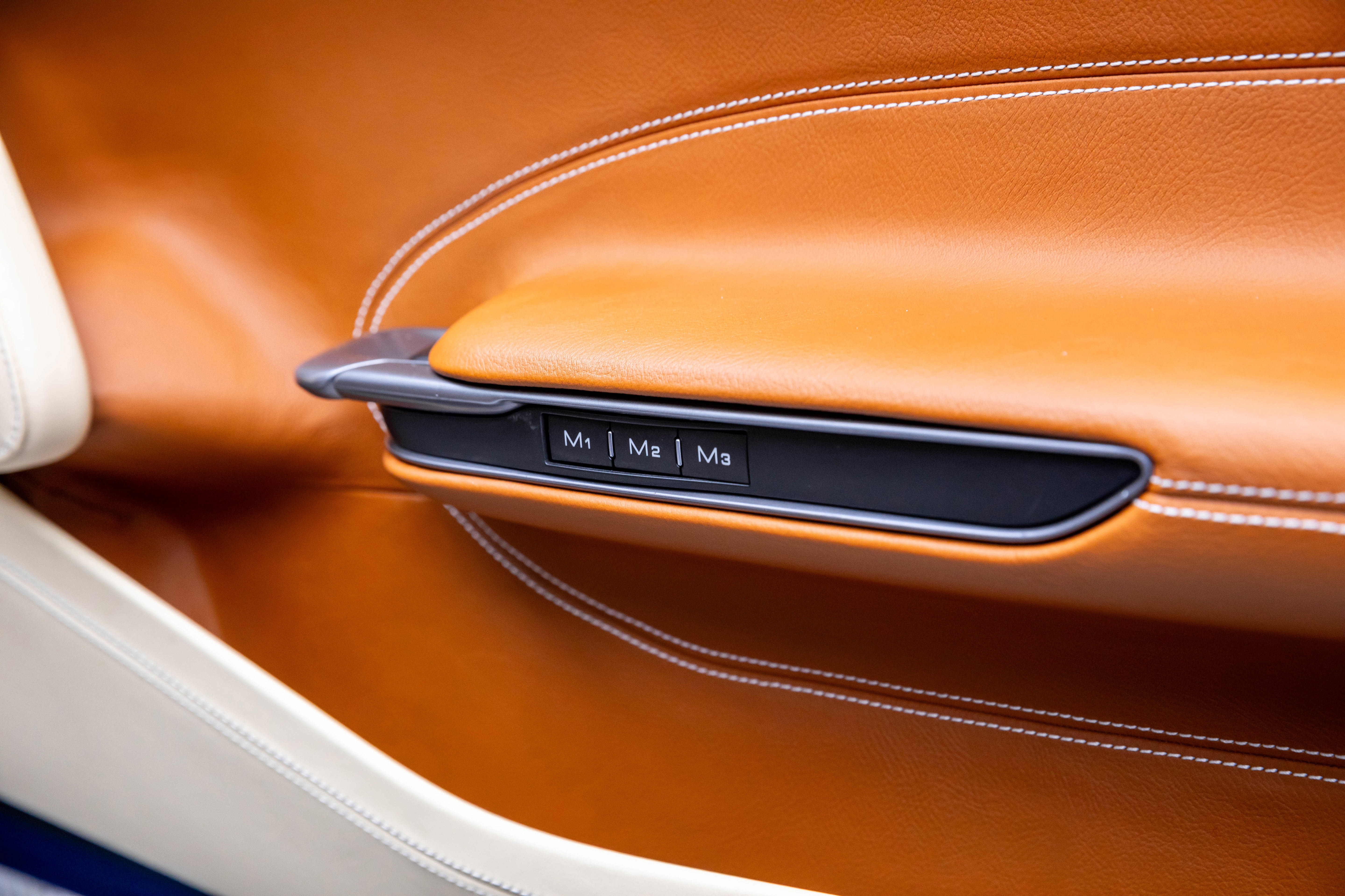 Certified 2018 Ferrari GTC4Lusso image 39