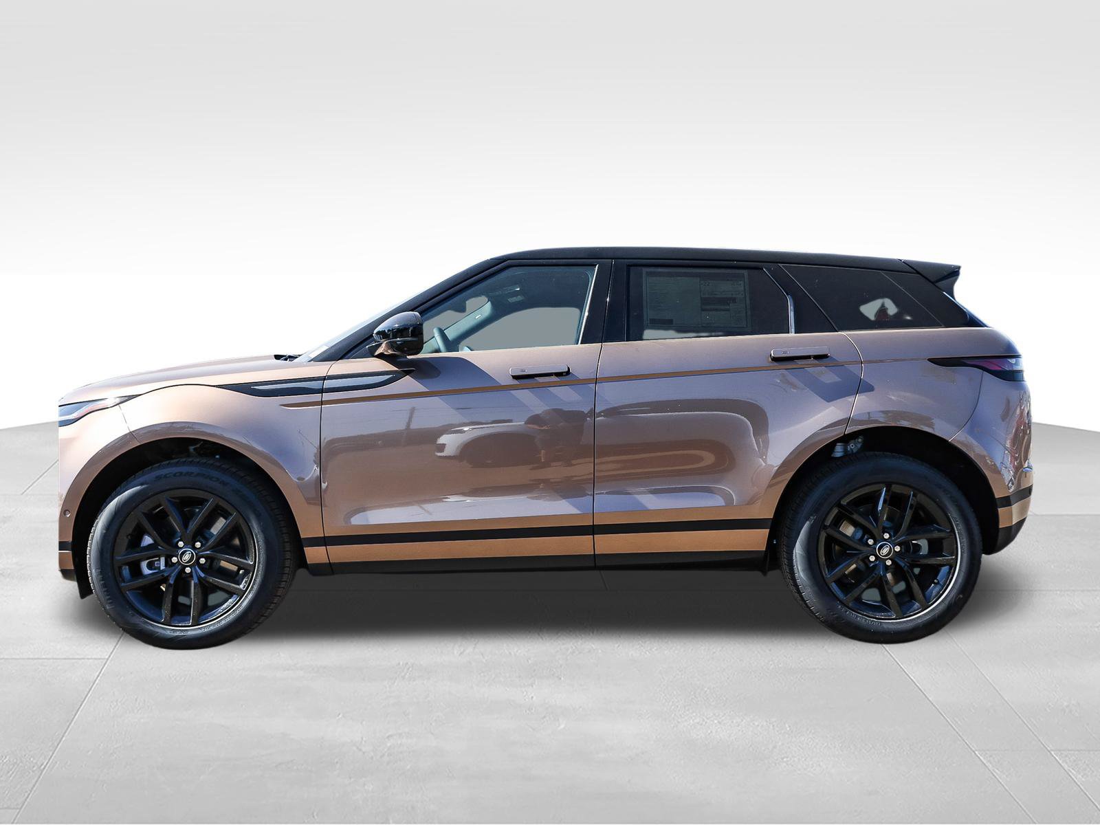 New 2026 Land Rover Range Rover Evoque S AWD/4WD image 5