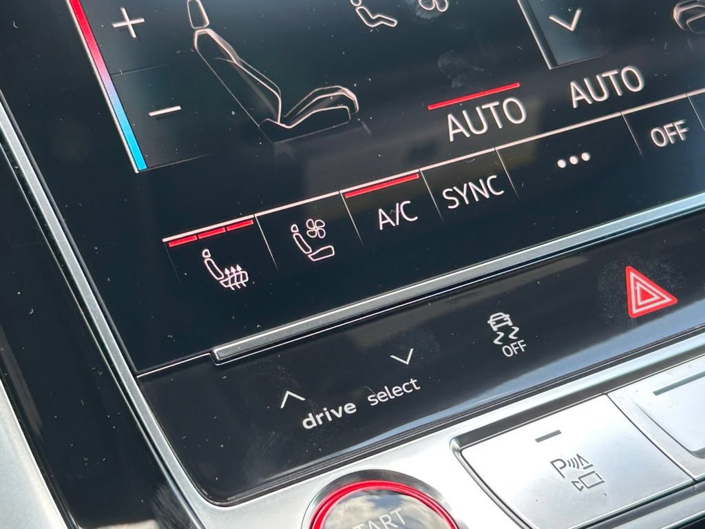 New 2026 Audi RS Q8 performance AWD/4WD image 40