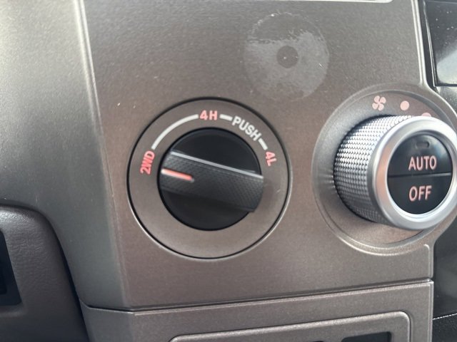 Used 2015 Toyota Sequoia Limited image 29