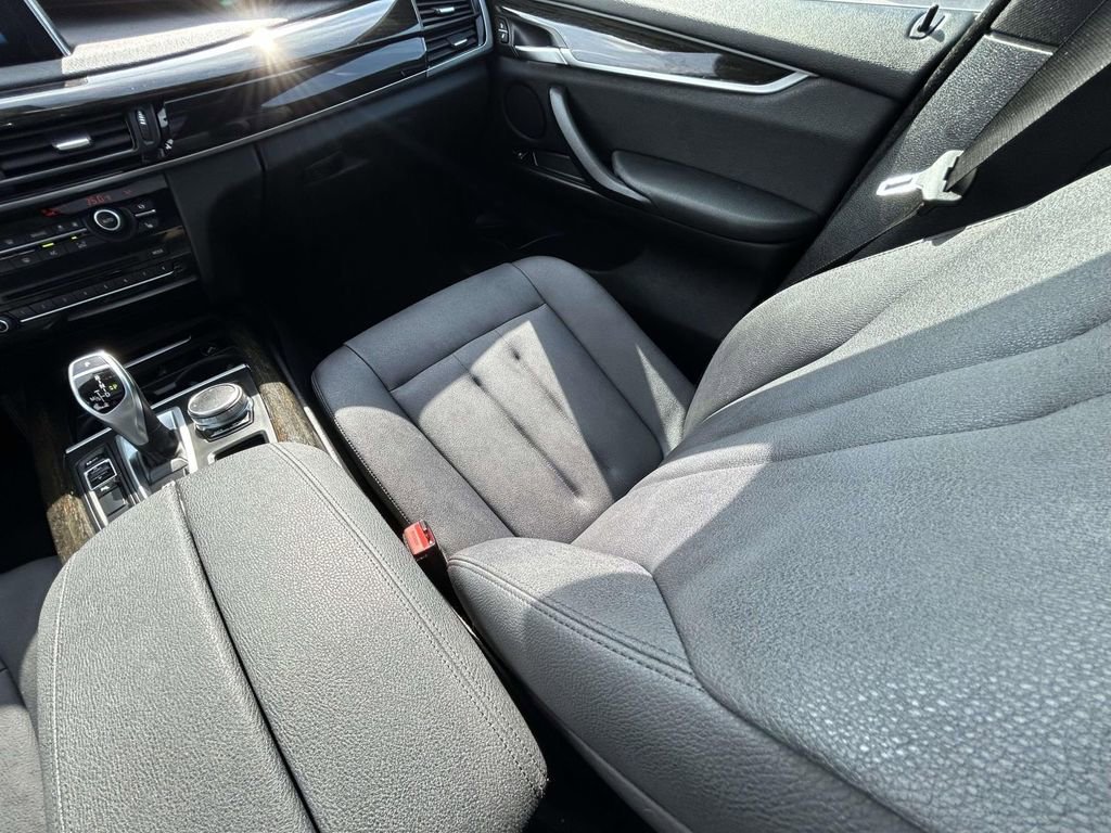 Used 2018 BMW X5 sDrive35i w/ Premium Package RWD image 15