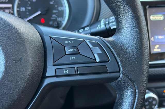 Certified 2025 Nissan Kicks Play S FWD image 28