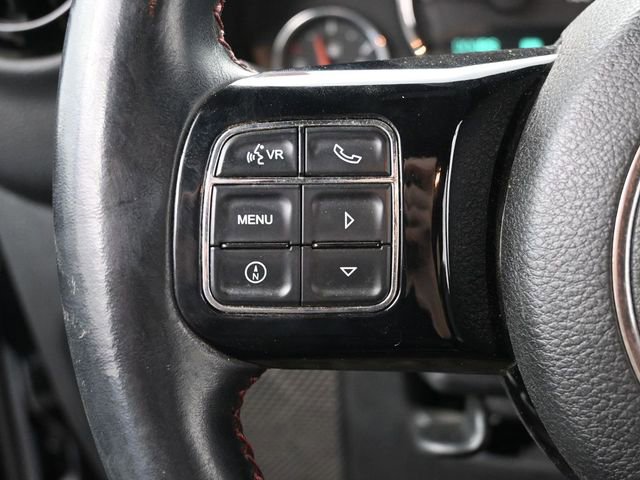 Used 2012 Jeep Wrangler Unlimited Sahara AWD/4WD image 15