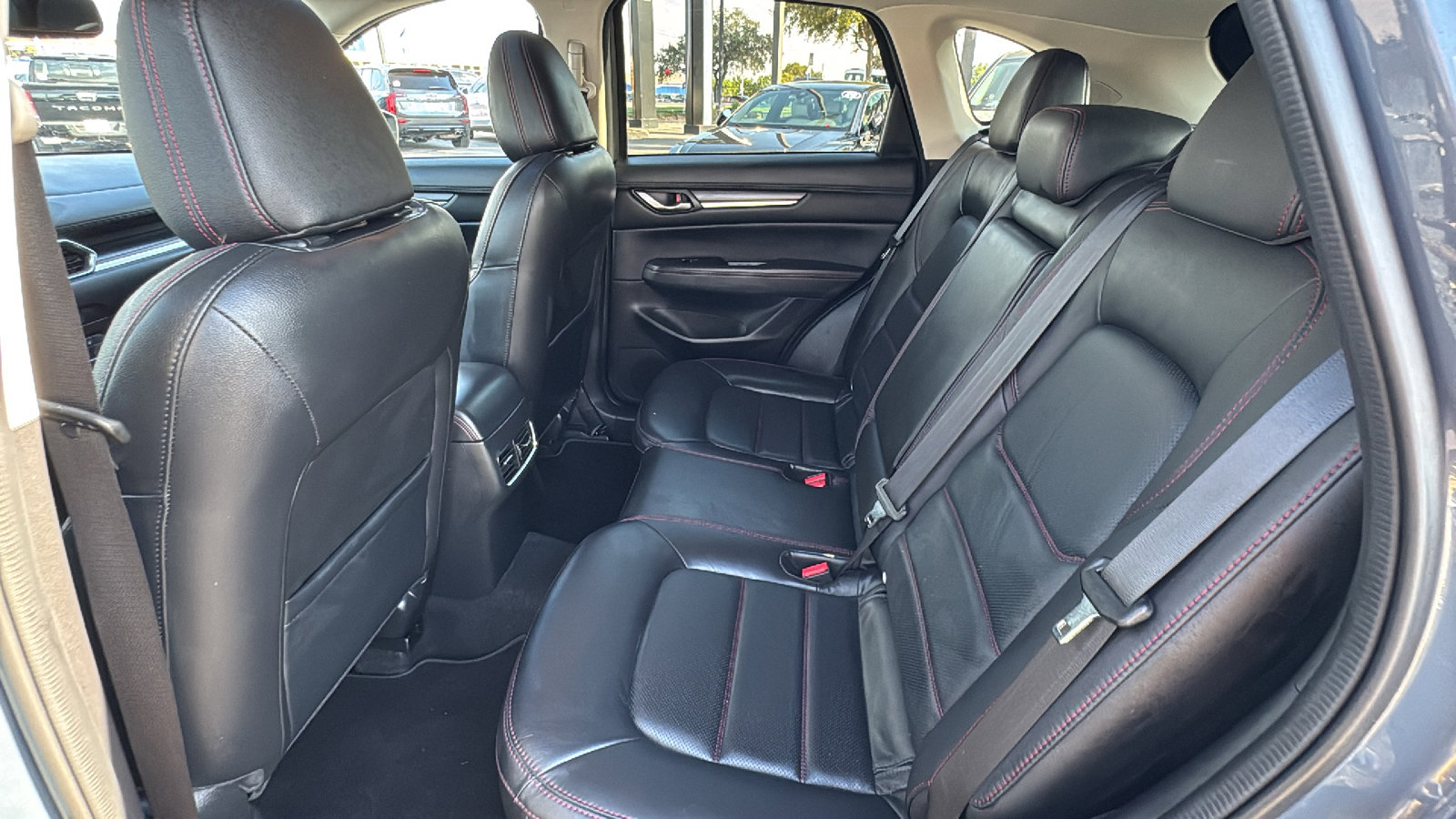 Certified 2024 MAZDA CX-5 Carbon Edition image 18