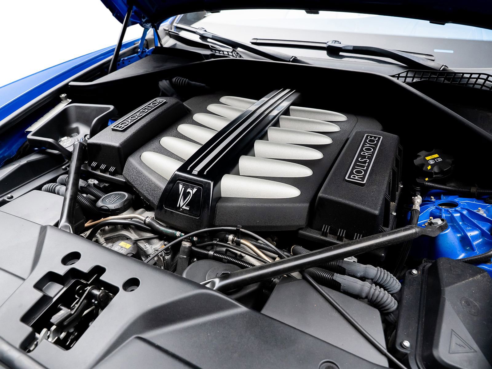 Used 2017 Rolls-Royce Dawn image 60