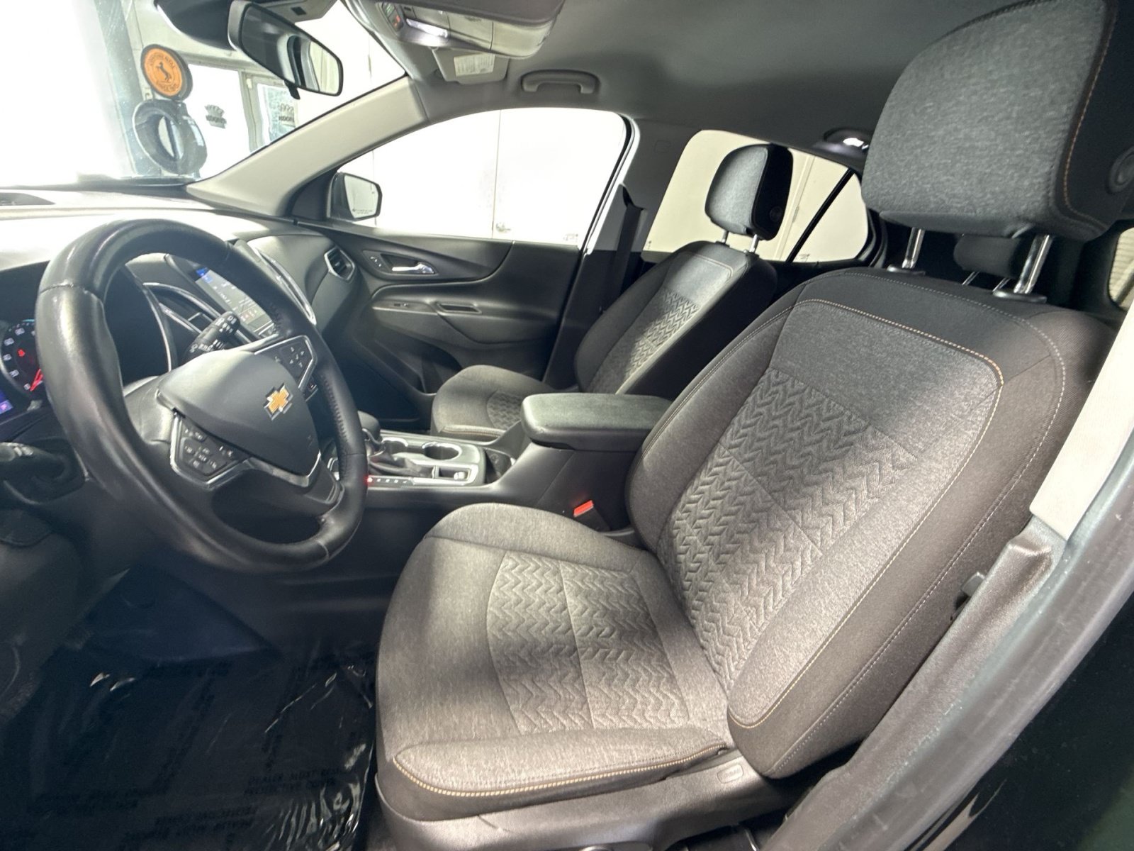 Used 2022 Chevrolet Equinox LT AWD/4WD image 14