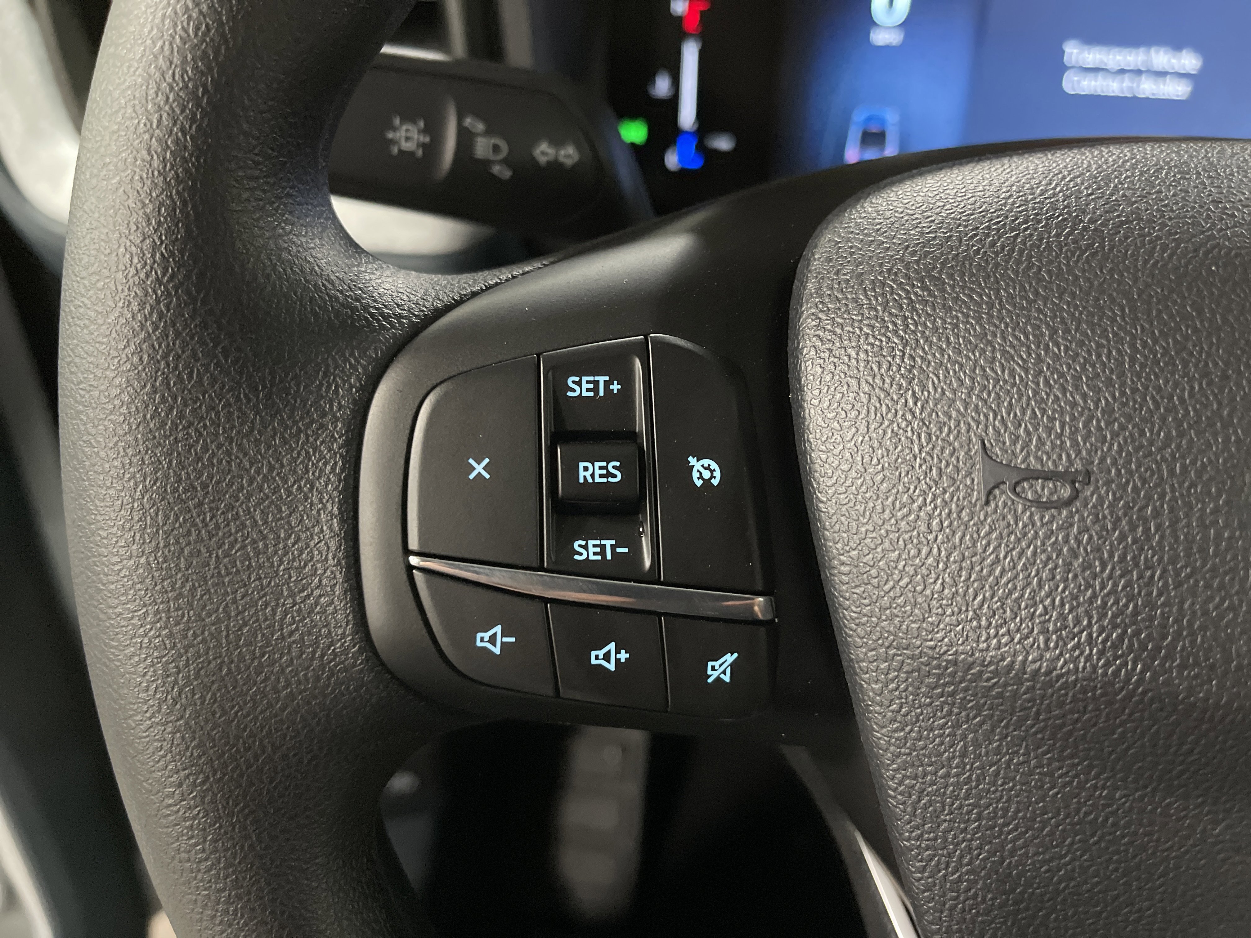 New 2025 Ford Maverick XLT image 19