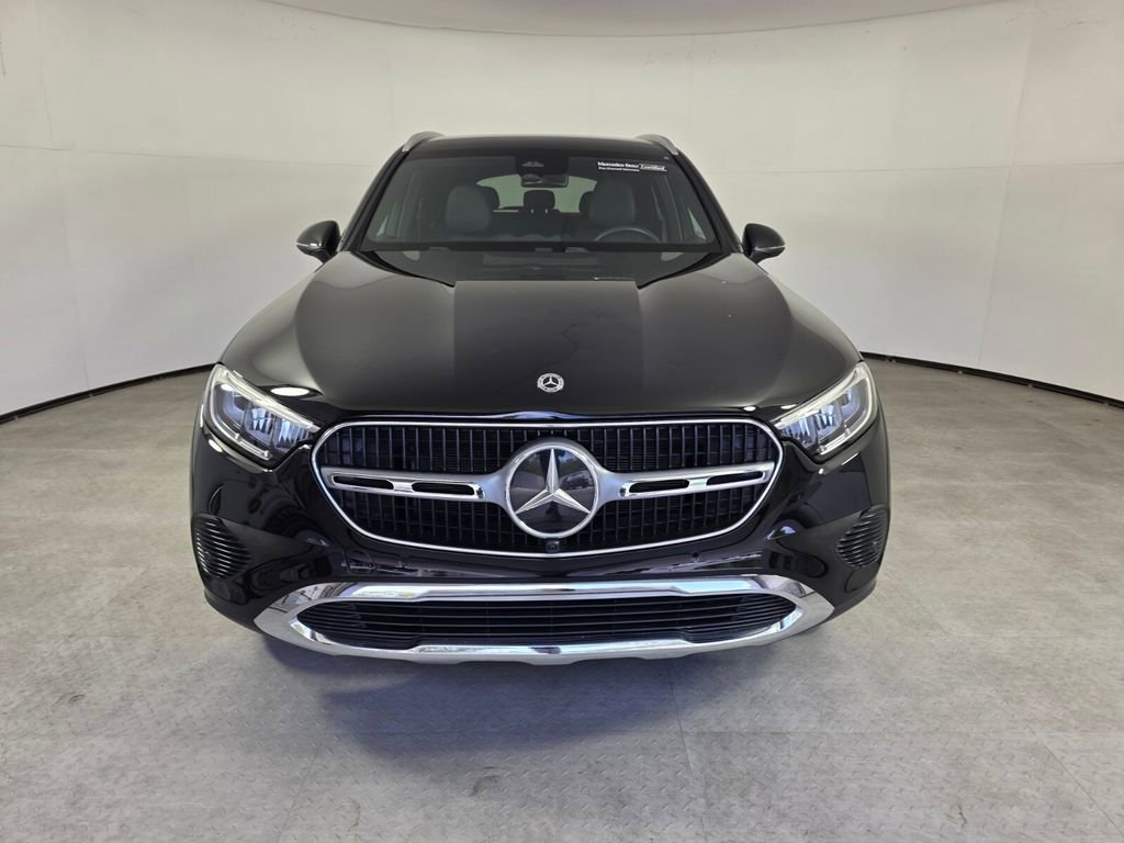Certified 2025 Mercedes-Benz GLC 300 image 2