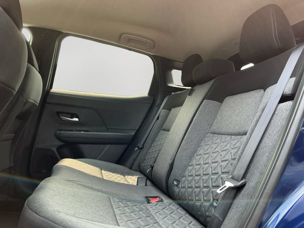 New 2026 Nissan Kicks SV w/ Cold Weather Package FWD image 15