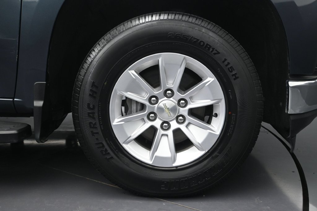 Used 2020 Chevrolet Silverado 1500 LT RWD image 9