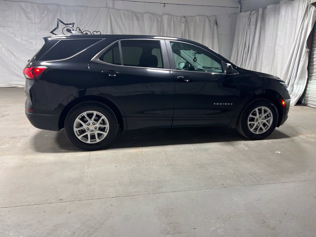 Used 2024 Chevrolet Equinox LT AWD/4WD image 8