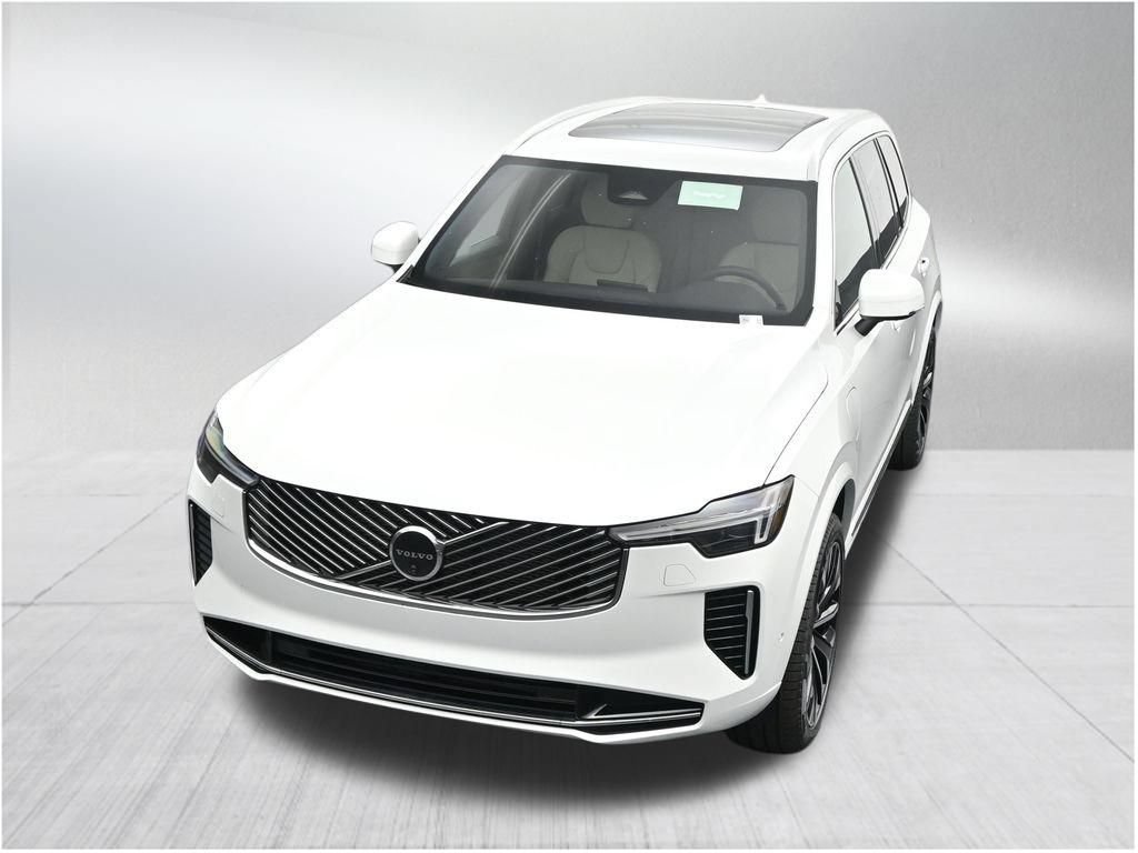 New 2026 Volvo XC90 T8 Plus w/ Protection Package Premier AWD/4WD image 20