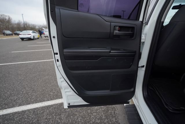 Used 2014 Toyota Tundra SR image 15