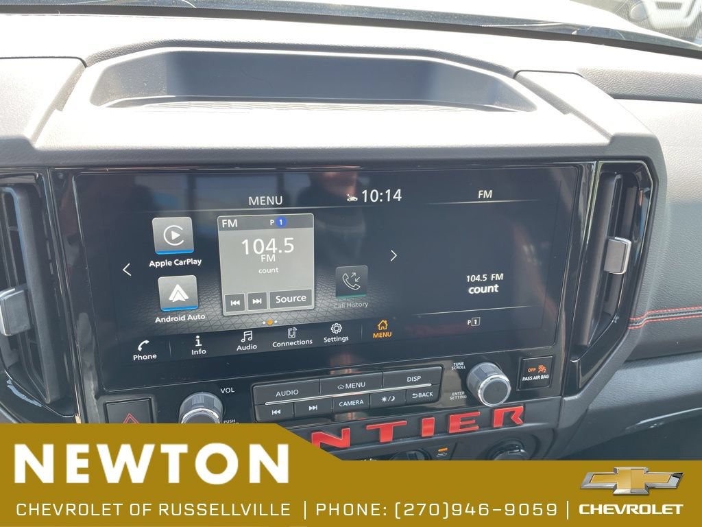 Used 2025 Nissan Frontier PRO-4X AWD/4WD image 10