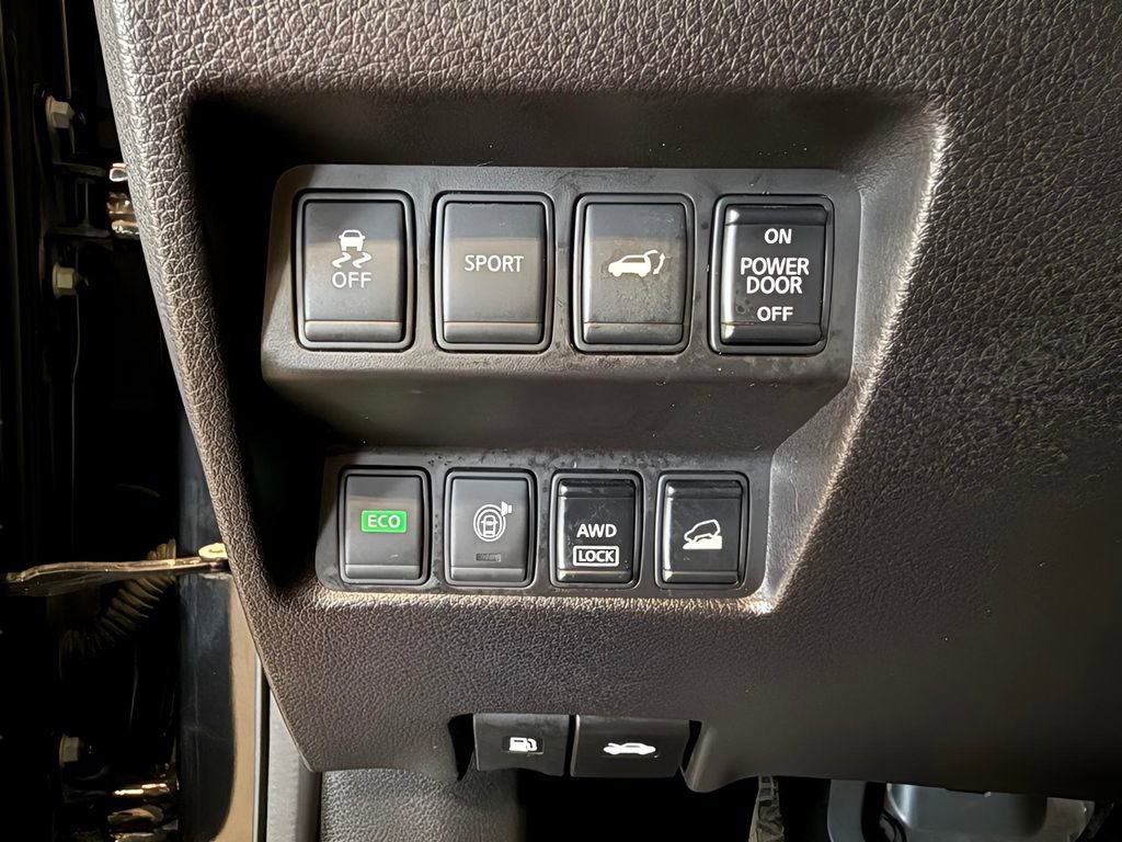 Used 2016 Nissan Rogue SL w/ SL Premium Package image 20