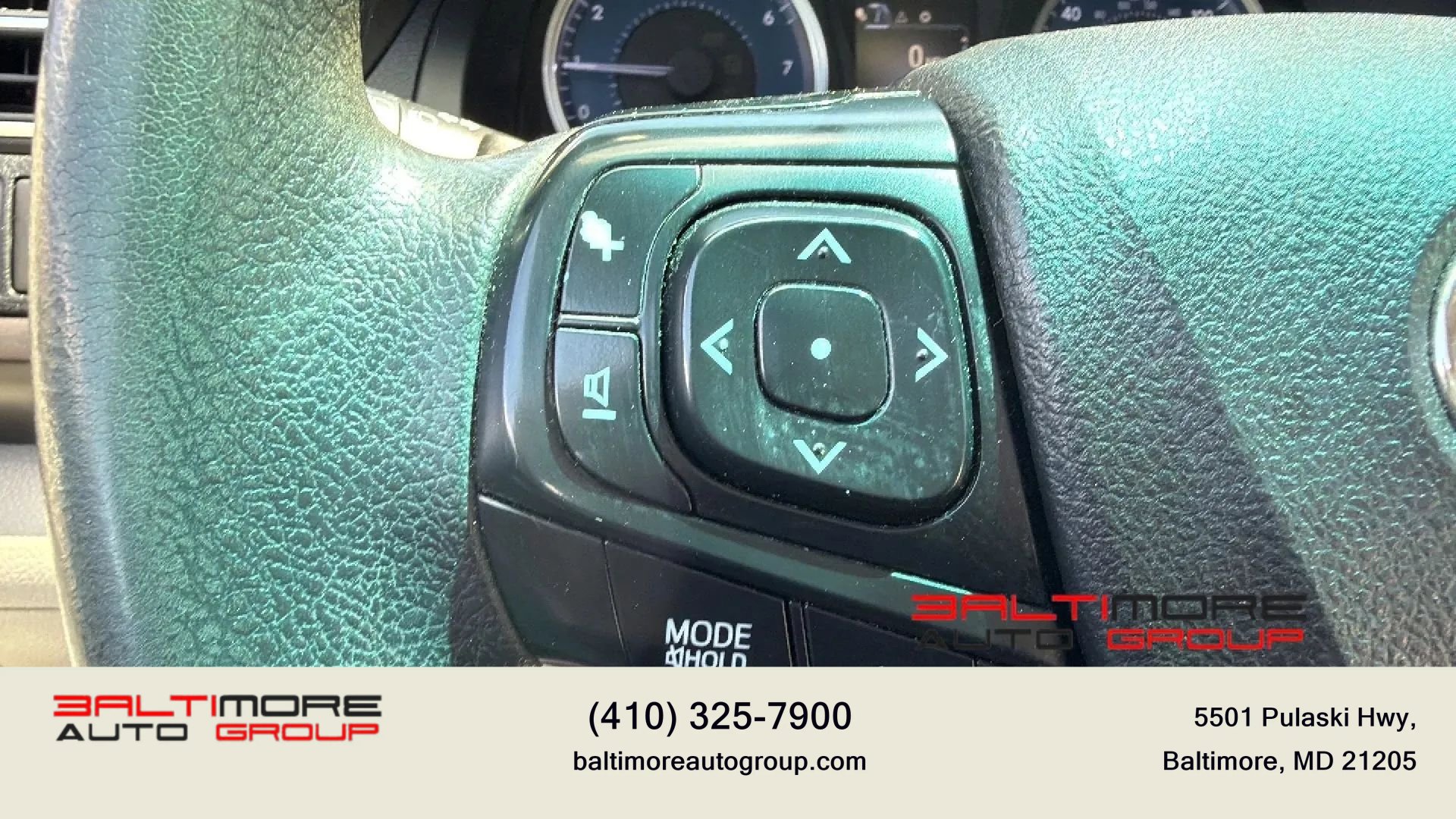 Used 2017 Toyota Camry LE FWD image 39
