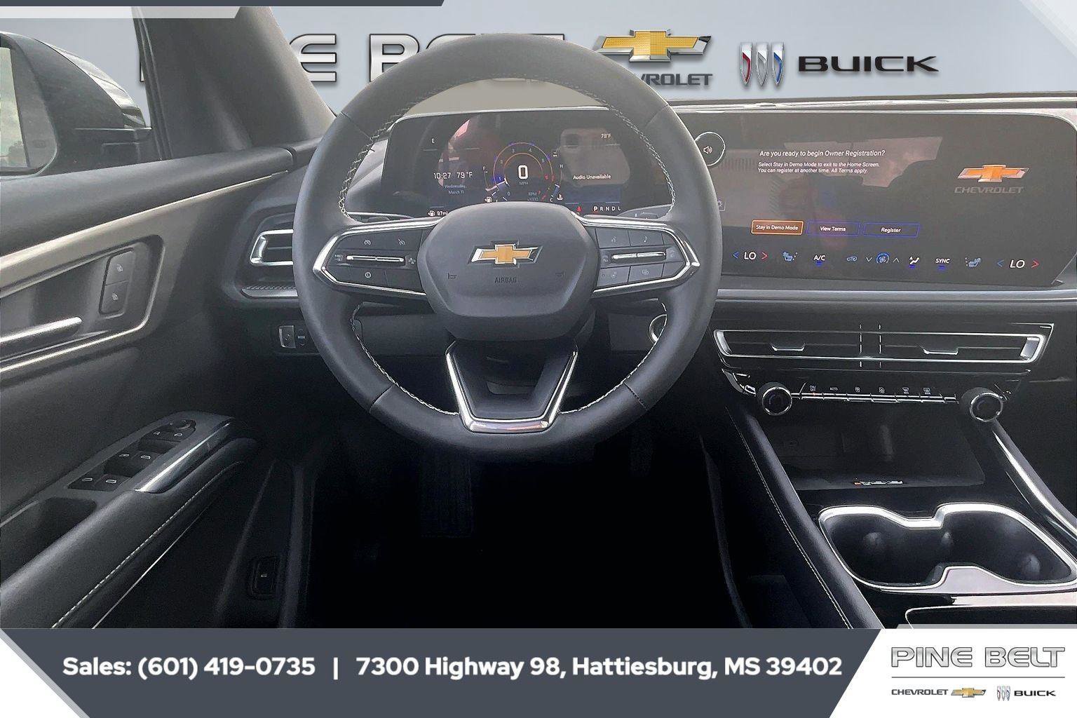 New 2026 Chevrolet Traverse LT w/ Driver Confidence Package image 5