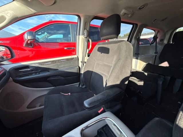 Used 2014 Dodge Grand Caravan SXT FWD image 8