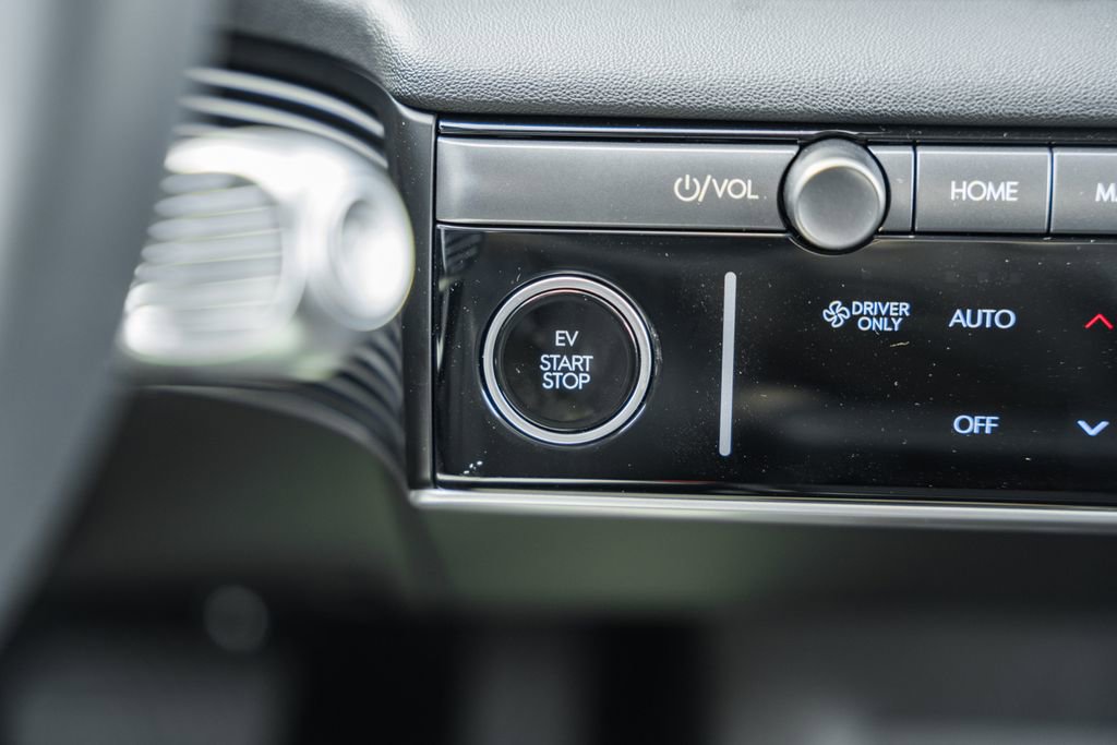 New 2025 Hyundai Ioniq 5 SEL image 22