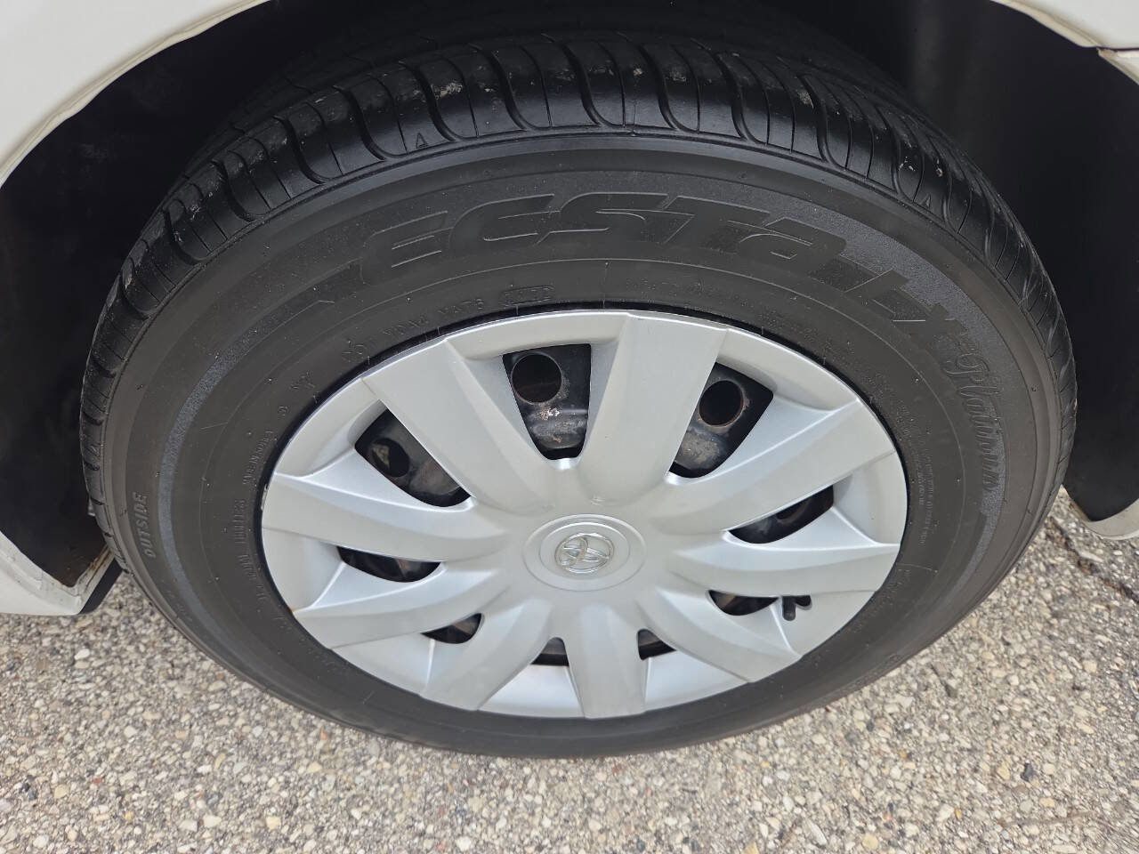 Used 2006 Toyota Camry LE FWD image 18