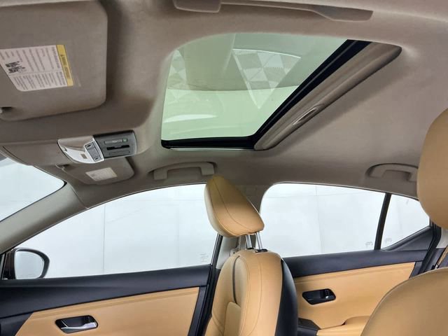 New 2025 Nissan Sentra SV w/ SV Premium Package image 11