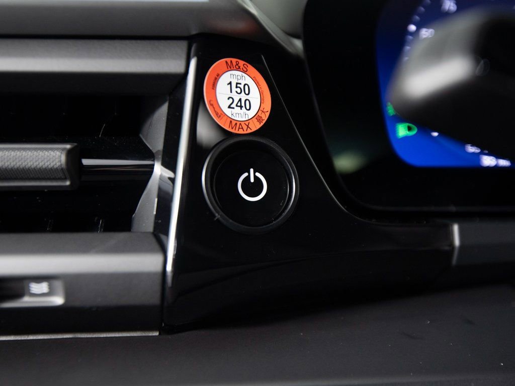 New 2026 Porsche Macan 4S Electric image 29