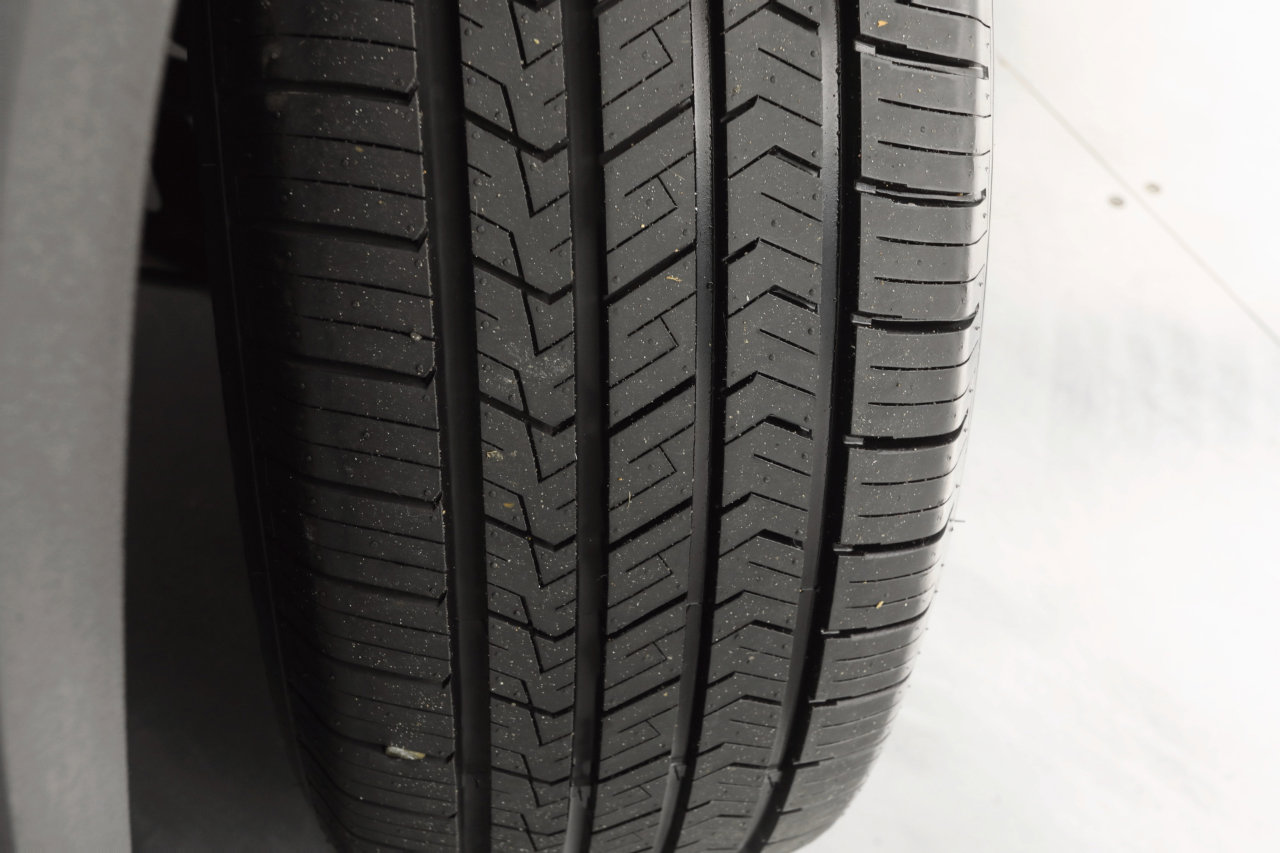 Used 2021 Chevrolet Traverse LT image 35