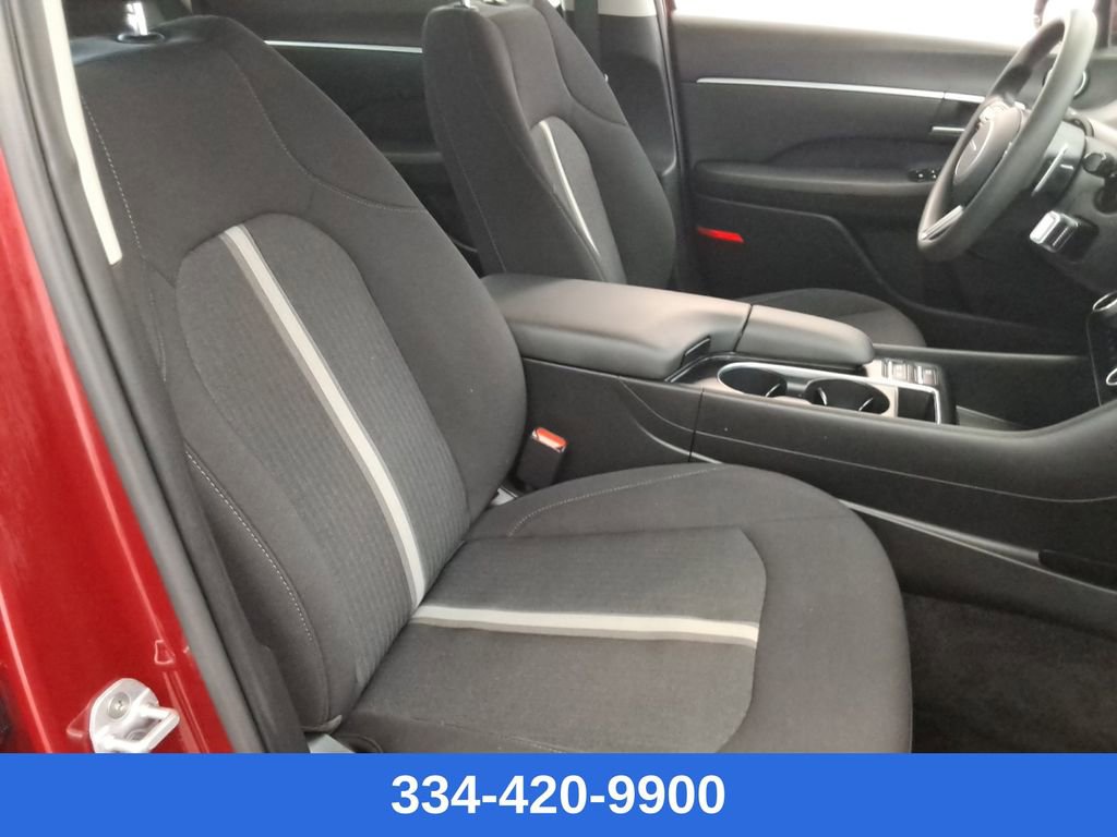 Used 2025 Hyundai Sonata SEL image 16