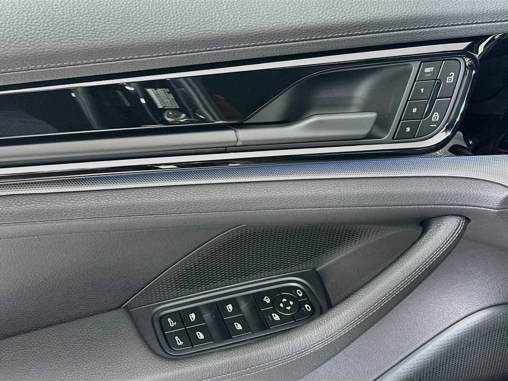 New 2026 Porsche Panamera RWD image 20