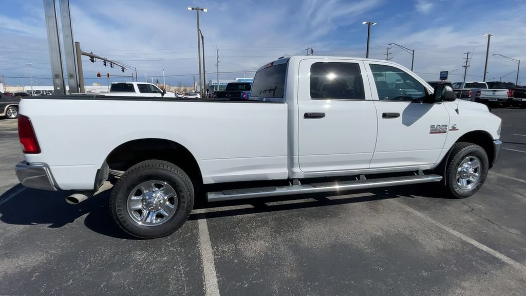 Used 2018 RAM 3500 Tradesman w/ Chrome Appearance Group AWD/4WD image 2