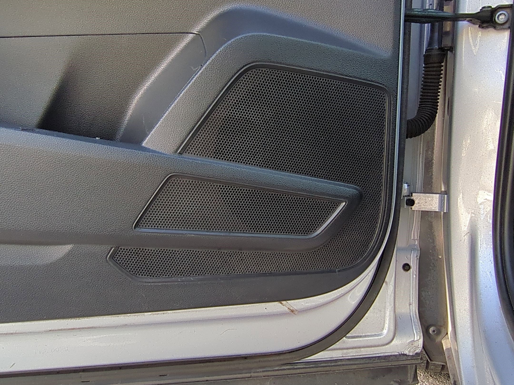 Used 2018 Volkswagen Atlas Launch Edition image 15