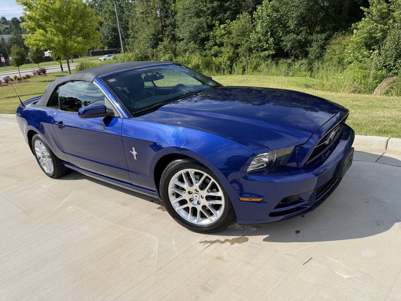 Used 2014 Ford Mustang Premium w/ Equipment Group 202A RWD image 1