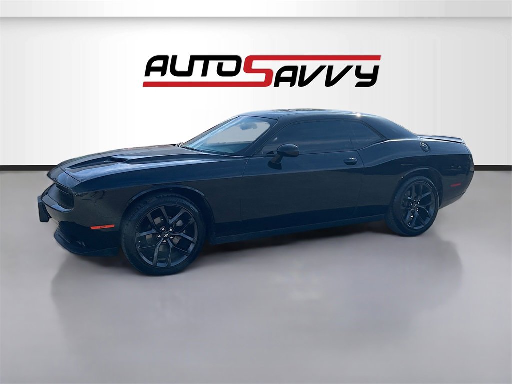 Used 2022 Dodge Challenger SXT w/ Blacktop Package image 3