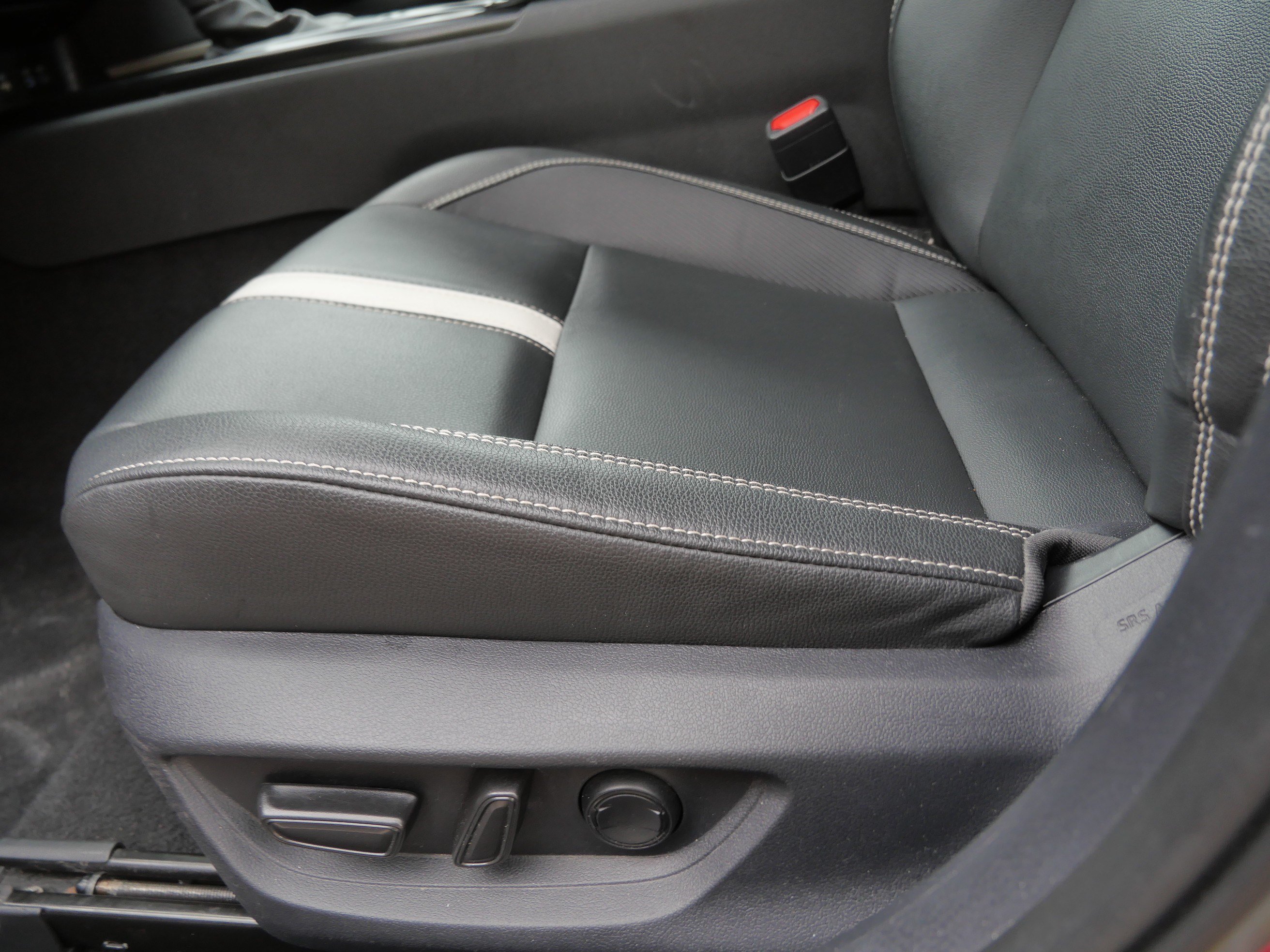 Certified 2025 Toyota Camry SE FWD image 21