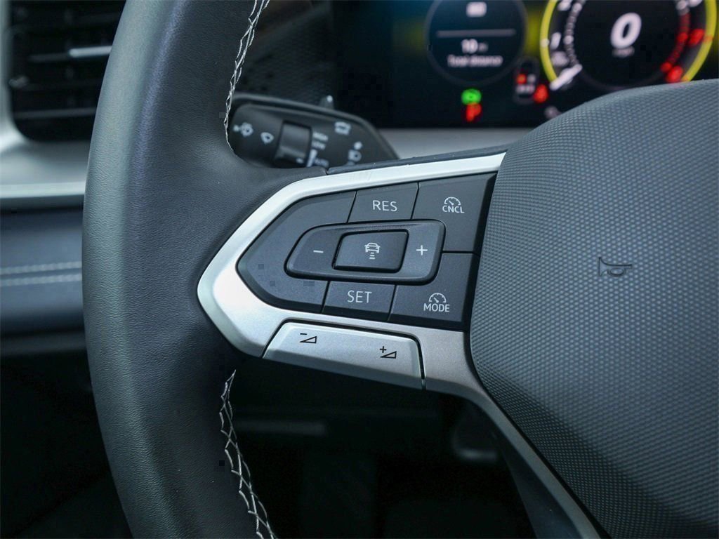 New 2026 Volkswagen Tiguan SE AWD/4WD image 25