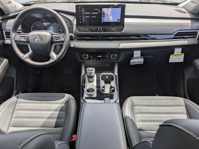 New 2026 Mitsubishi Outlander SE FWD image 16