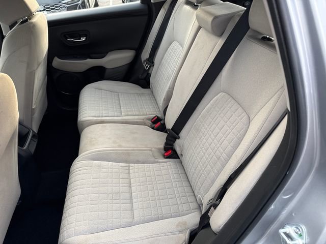 Used 2023 Honda HR-V LX image 13