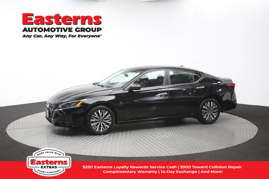 Used 2024 Nissan Altima 2.5 SV FWD image 60