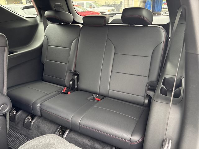 Used 2026 Chevrolet Traverse RS w/ LPO, Floor Liner Package AWD/4WD image 23